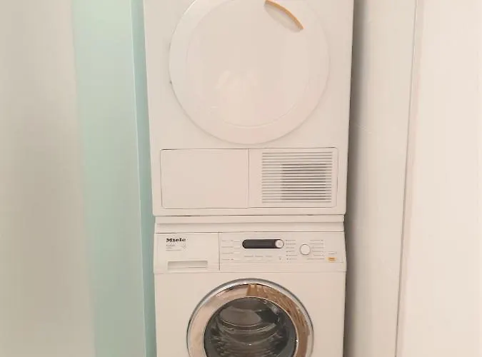 Haus Am Weinberg アパート *